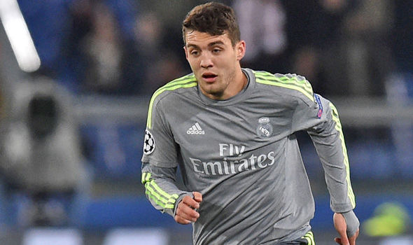 Chorvátsky stredopoliar Matteo Kovačič