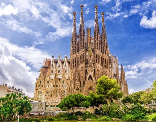 futbalovy-zajazd-barcelona-sagrada-familia
