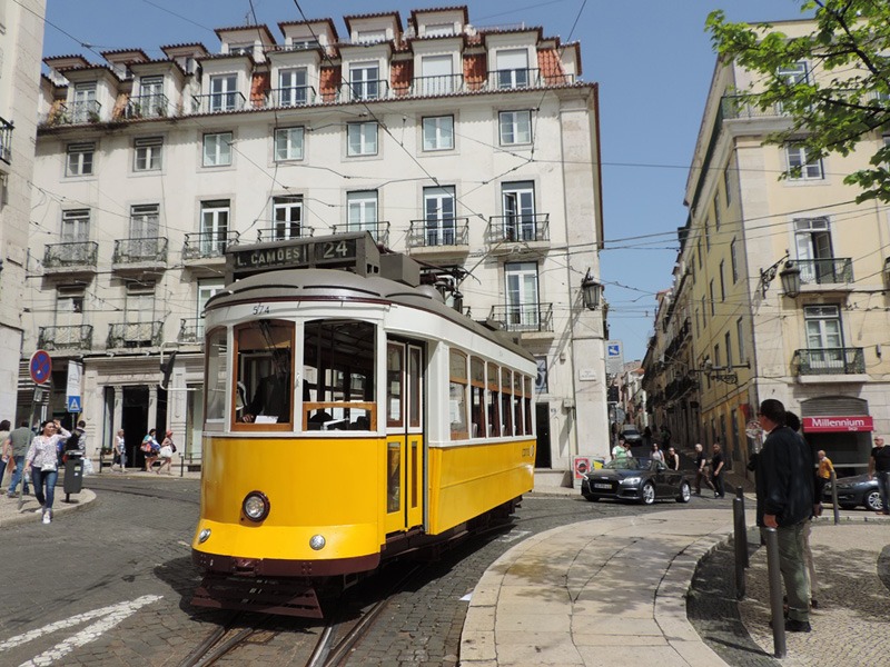 lisabon-zajazdy-elektricka