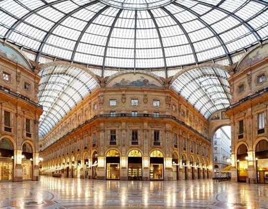 futbalovy-zajazd-na-inter-galleria-vittorio-emanuele