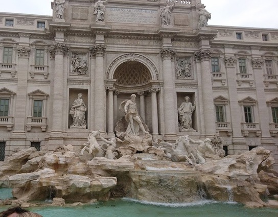 zajazd-do-rima-fontana-trevi
