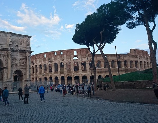 zajazd-do-rima-koloseum